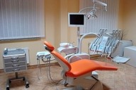 A-dent Indywidualna Praktyka Dentystyczna Paweł Łoniewski, ul. Spółdzielcza 9 (budynek GS-u), Kobierzyce